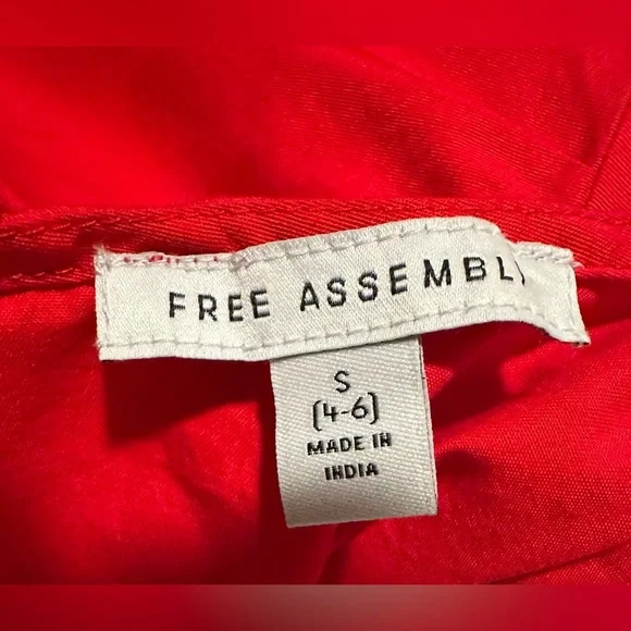 Free Assembly Red Cotton Bow Wrap Around Tie Midi Dress with Puff Sleeves - Picture 10 of 14